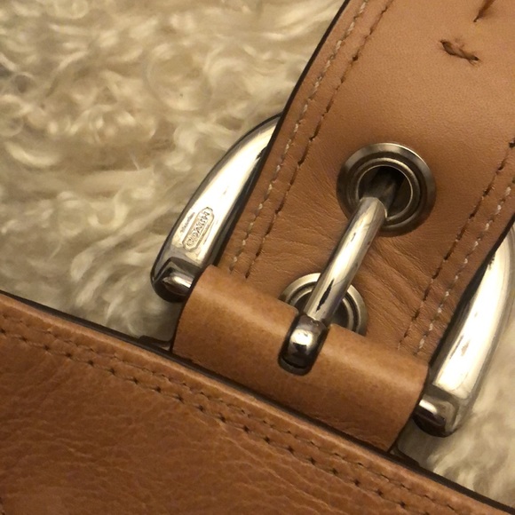 Coach - Picture 2 of 4